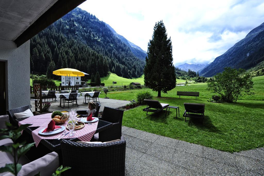 Gletscher-Landhaus Brunnenkogel ซังคท์เลออนฮาร์ด อิม พิทซ์ทัล ภายนอก รูปภาพ
